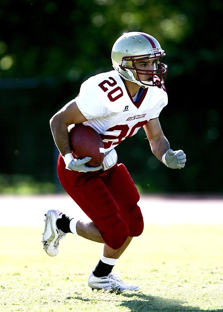 杜兰特篮下补篮，逆转比赛