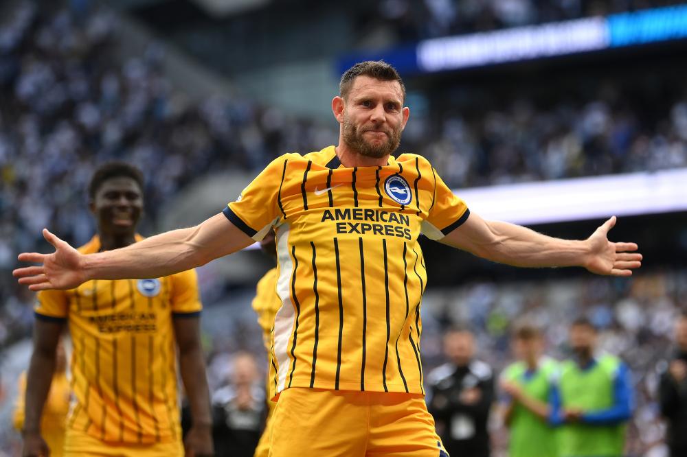 中超：上海海港3-2击败长春亚泰