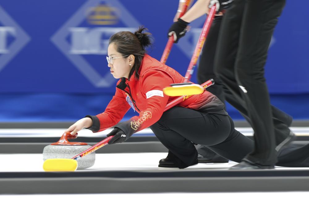 斯科尔斯、卡拉格都认为：哈白布是足球历史上最佳中场组合