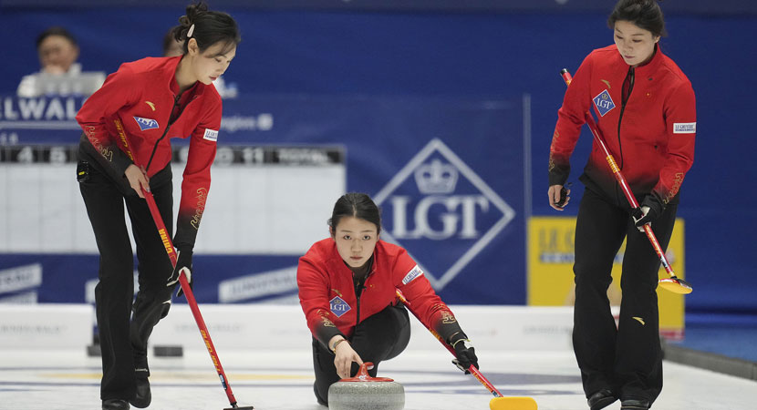 TA：阿尔特塔意识到球队需调整风格；7月已为哲凯打造战术