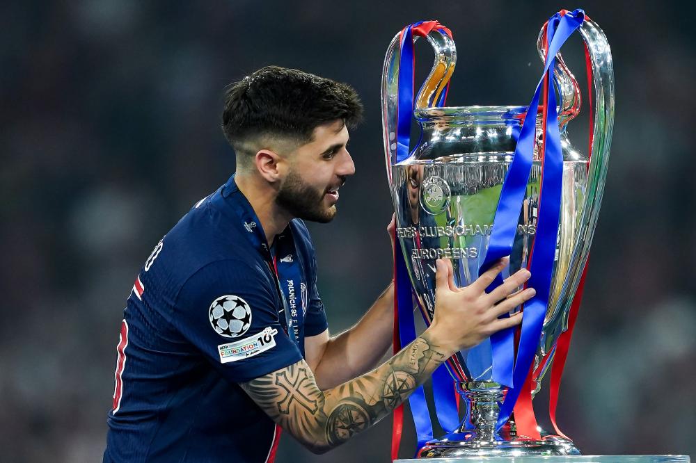 Here we go！罗马诺：米兰将签下20岁哥伦比亚后卫阿里萨拉